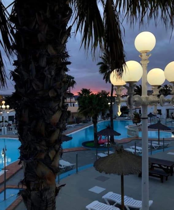 Lovely Apartment Near The Beach With Pool & Wifi Caleta De Fuste Zewnętrze zdjęcie